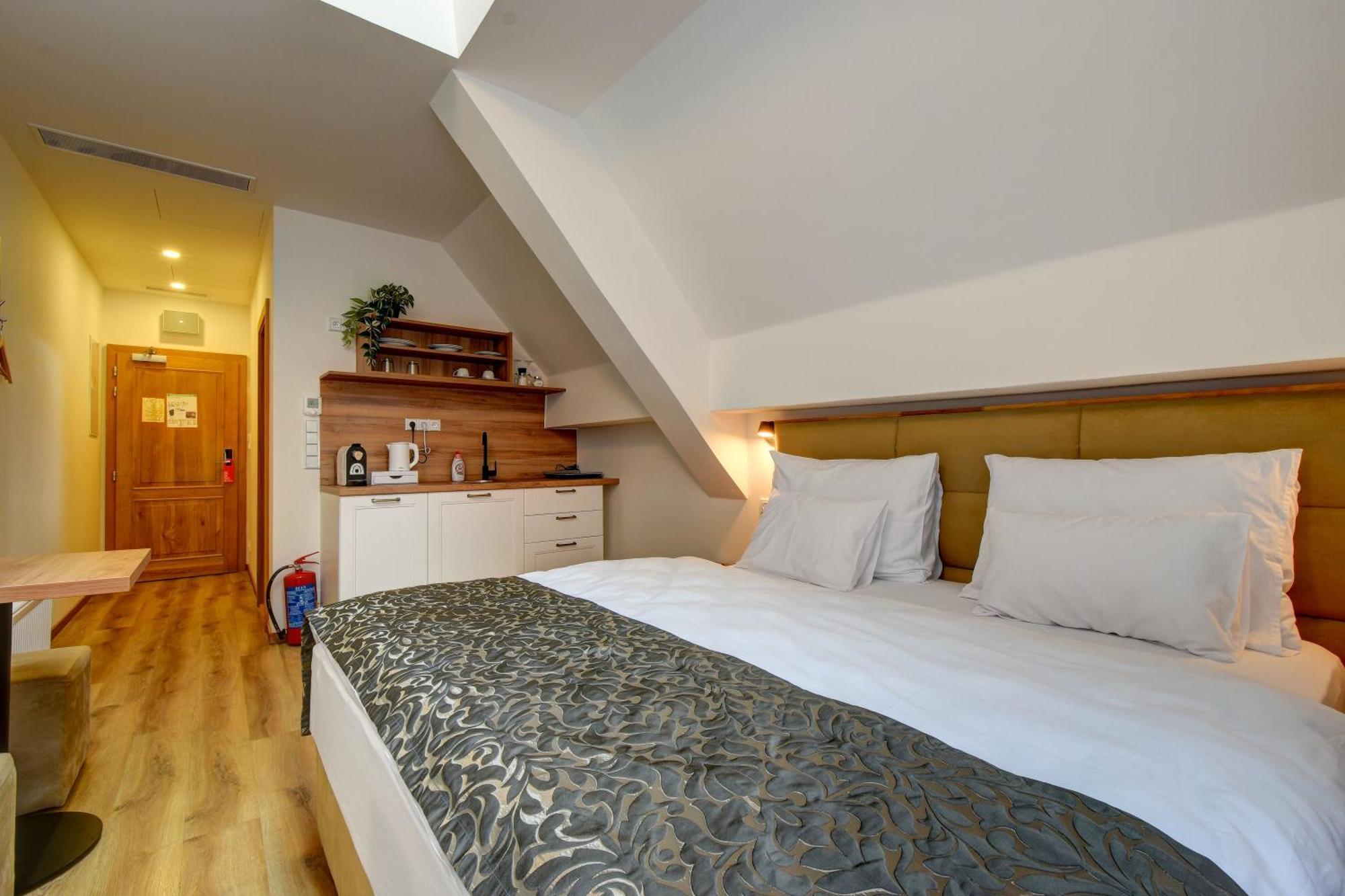 Hotel Karlova